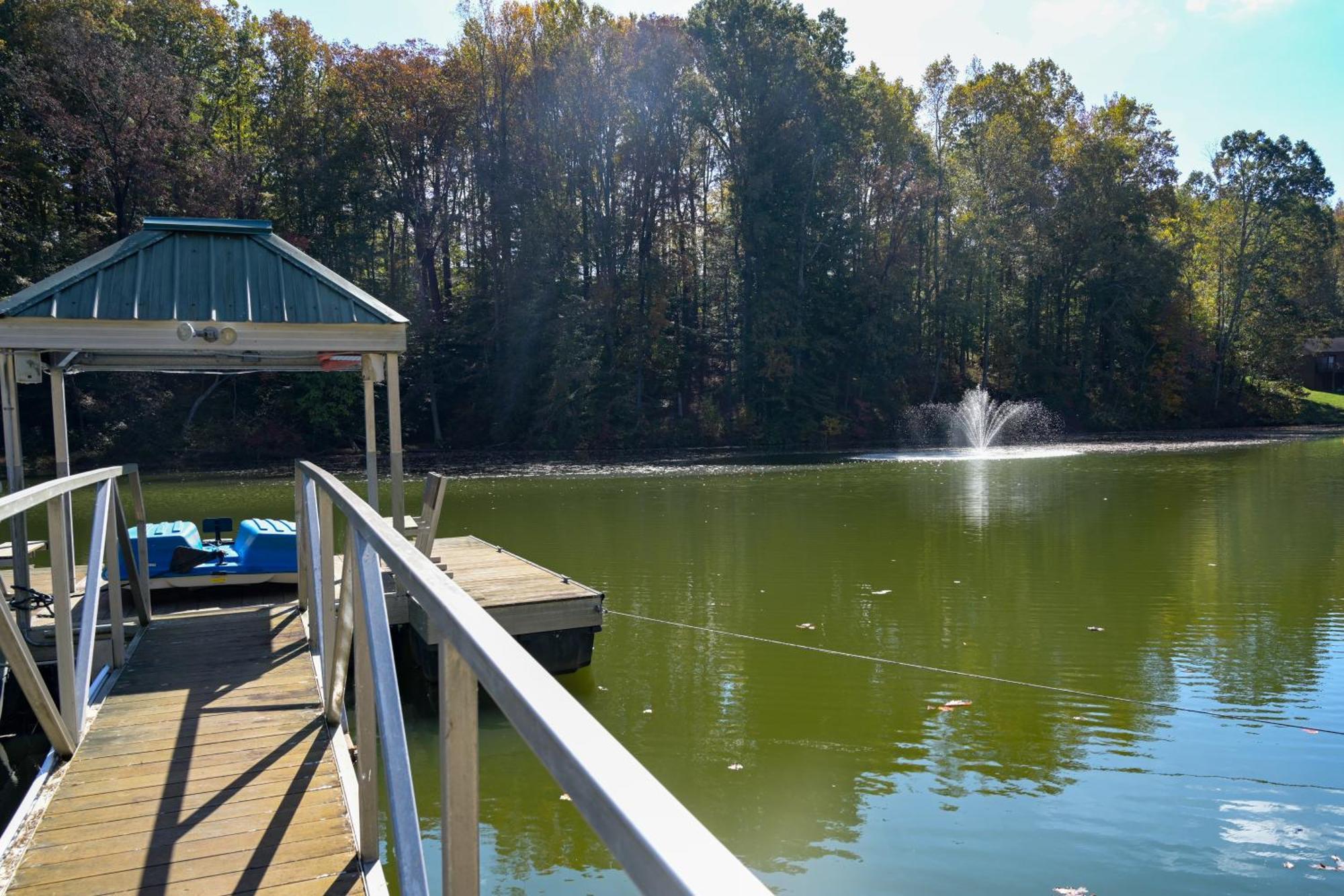 Southern Home And Fishing Lake. GainesvilleGainesville  Kültér fotó